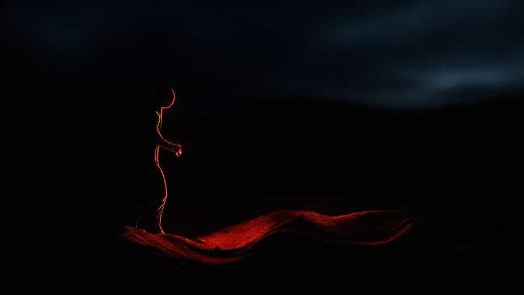 motivational phrase about how integrity strengthens commitment